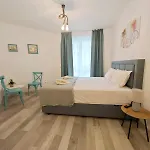 Marino Mar Boutique Apartments, Sauna & Wifi Inclusive 公寓式酒店 3*