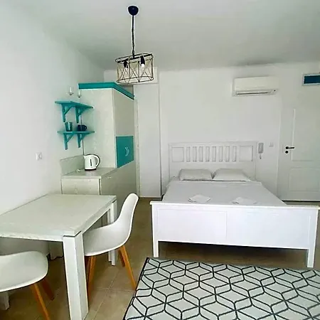 Marino Mar Boutique Apartments, Sauna & Wifi Inclusive