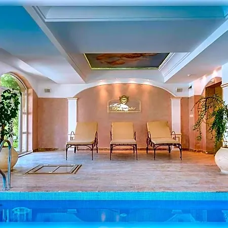 Marino Mar Boutique Apartments, Sauna & Wifi Inclusive 3* Napospart