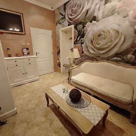 شقة فندقية Marino Mar Boutique Apartments, Sauna & Inclusive 3*